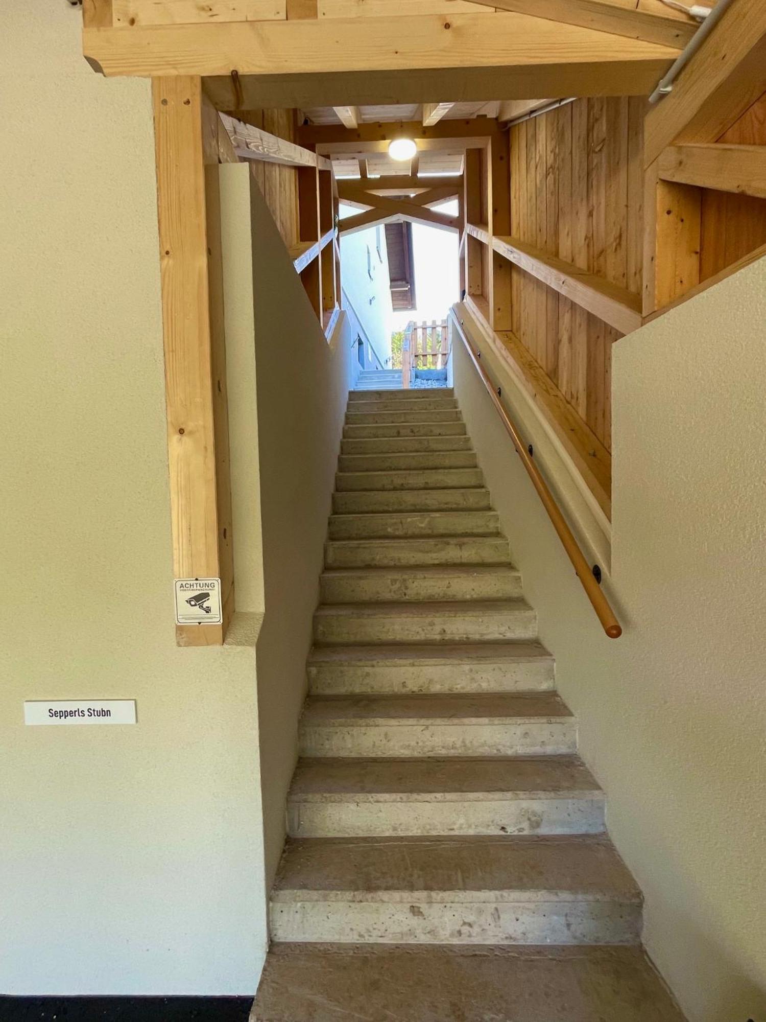Mitzis Stubn Apartments - Bad Goisern - 24-Hour Self Check-In Extérieur photo