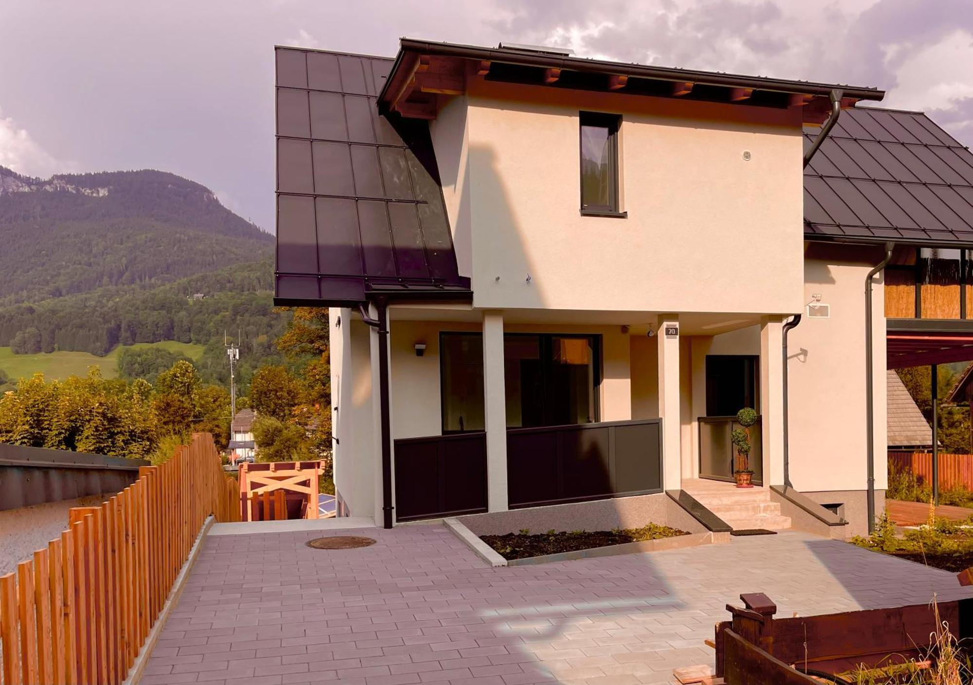 Mitzis Stubn Apartments - Bad Goisern - 24-Hour Self Check-In Extérieur photo