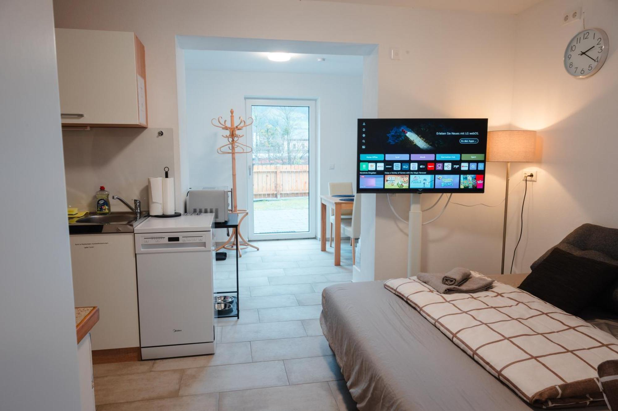 Mitzis Stubn Apartments - Bad Goisern - 24-Hour Self Check-In Extérieur photo