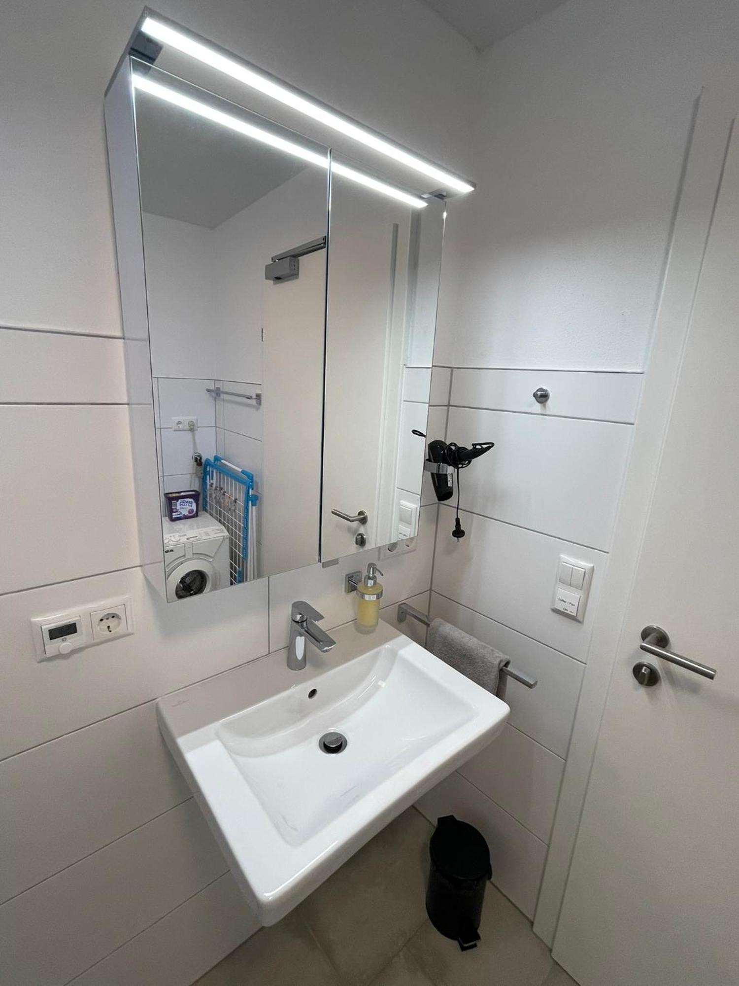Mitzis Stubn Apartments - Bad Goisern - 24-Hour Self Check-In Extérieur photo